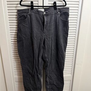 Abercrombie & Fitch Black THE MOM High Rise Denim